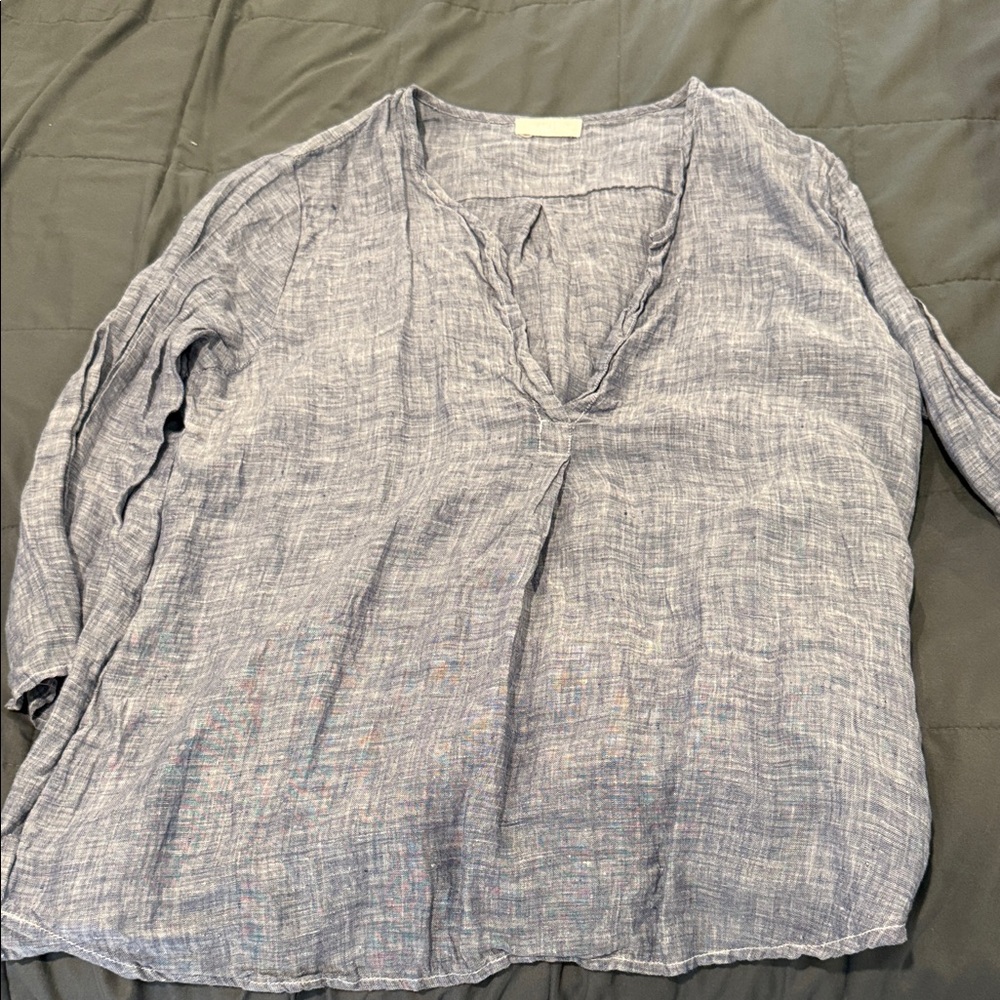 Cp shades perfect condition linen low  v neck blouse